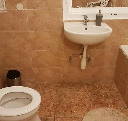 Naperkely Lägenhet Badacsonytomaj